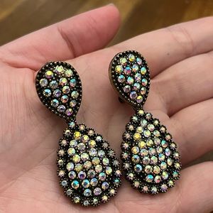 Heidi daus white crystal earring